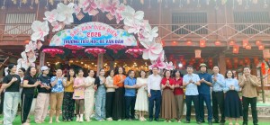 TRƯỜNG TIỂU HỌC BẾ VĂN ĐÀN GÓP SẮC MÀU VĂN HÓA TẠI LỄ HỘI HOA BAN 2026